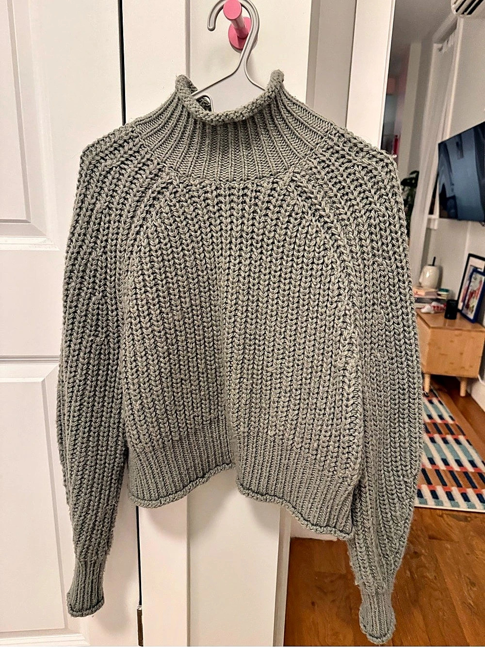 H&M Sage Green Chunky Knit Sweater